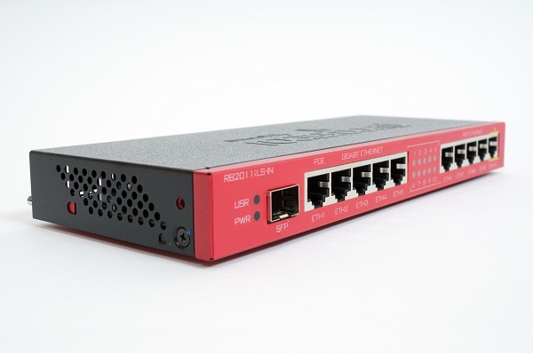 Mikrotik Router RB2011ILS-IN